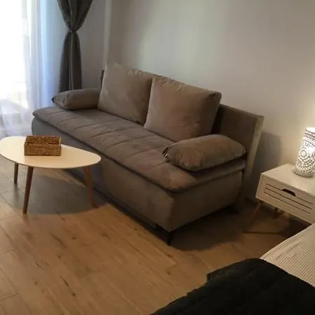 Solid Apartment
