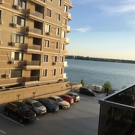 Apartament Solid *