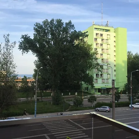 Apartament Solid *